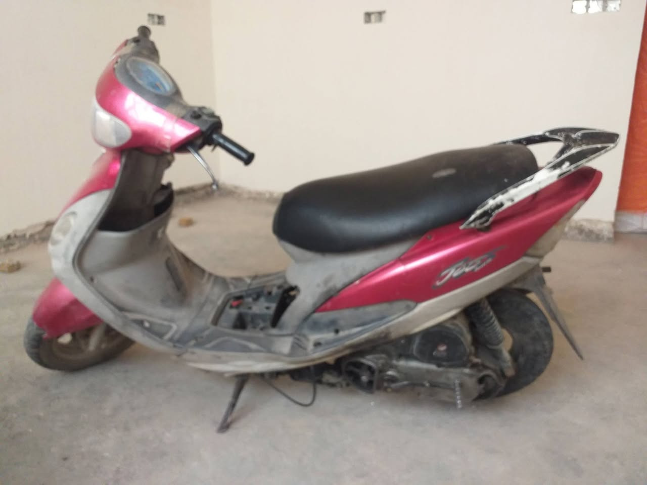 السلام عليكم دراجه لبيع كايمه كايمه السعر 250 نبيها مجال


**إذا كنت صاحب هذا الإعلان وتريد حذفه لأي سبب، رجاءا أرسل رسالة إلى الدعم الفني**