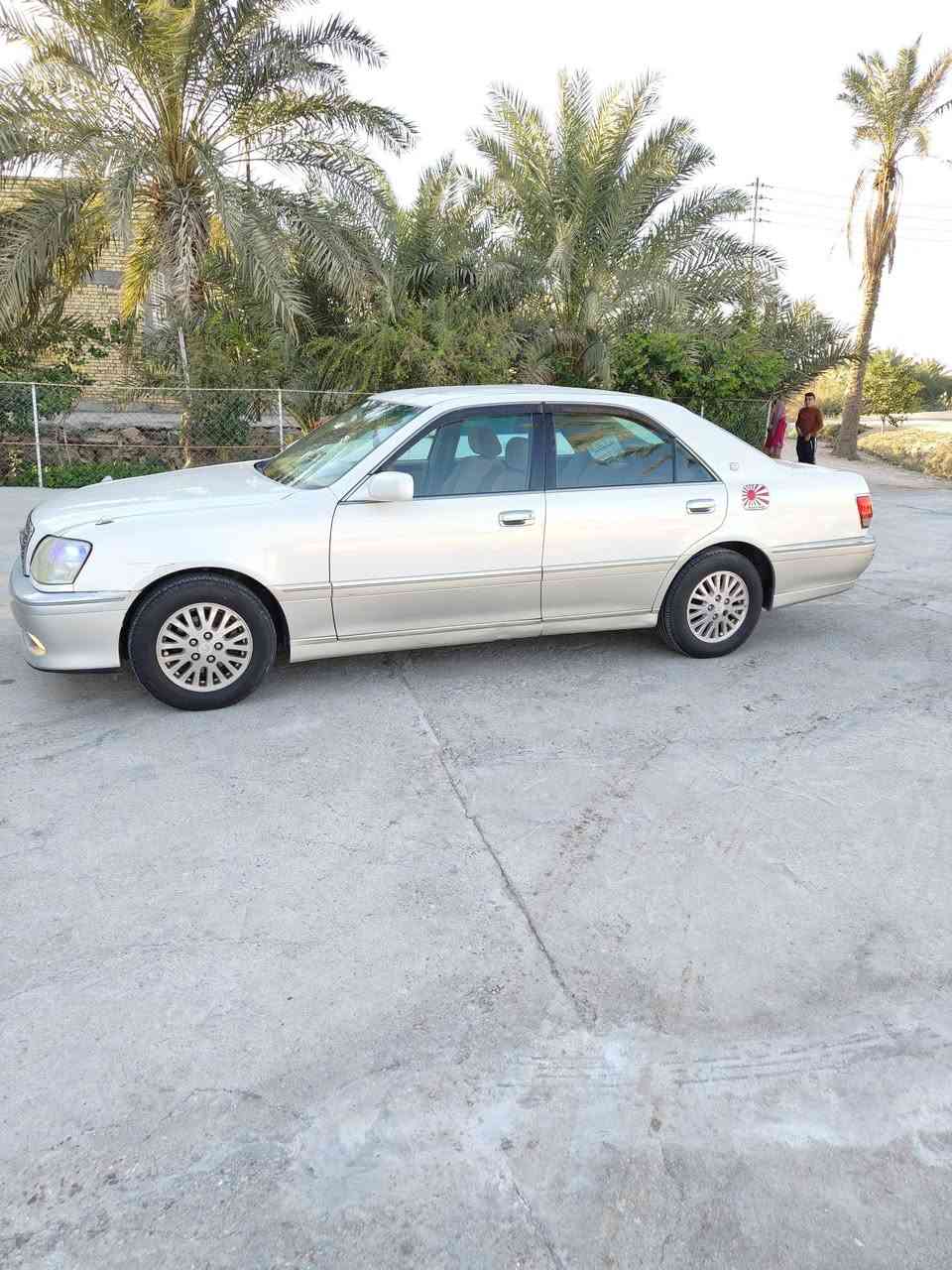 سلام عليكم 
جنون ملكه للبيع 
رقم كركوك ملصق وسنويه عضم عاج 
سياره مديل 2002
كرستال اصل 3دكم 
مكانه سياره ناصريه سوك شيوخ 
استفسار عل رقم ***********
