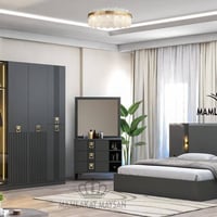 ٥ قطع • سرير ١٨٠×٢٠٠ • كنتور ٢٢٠سم