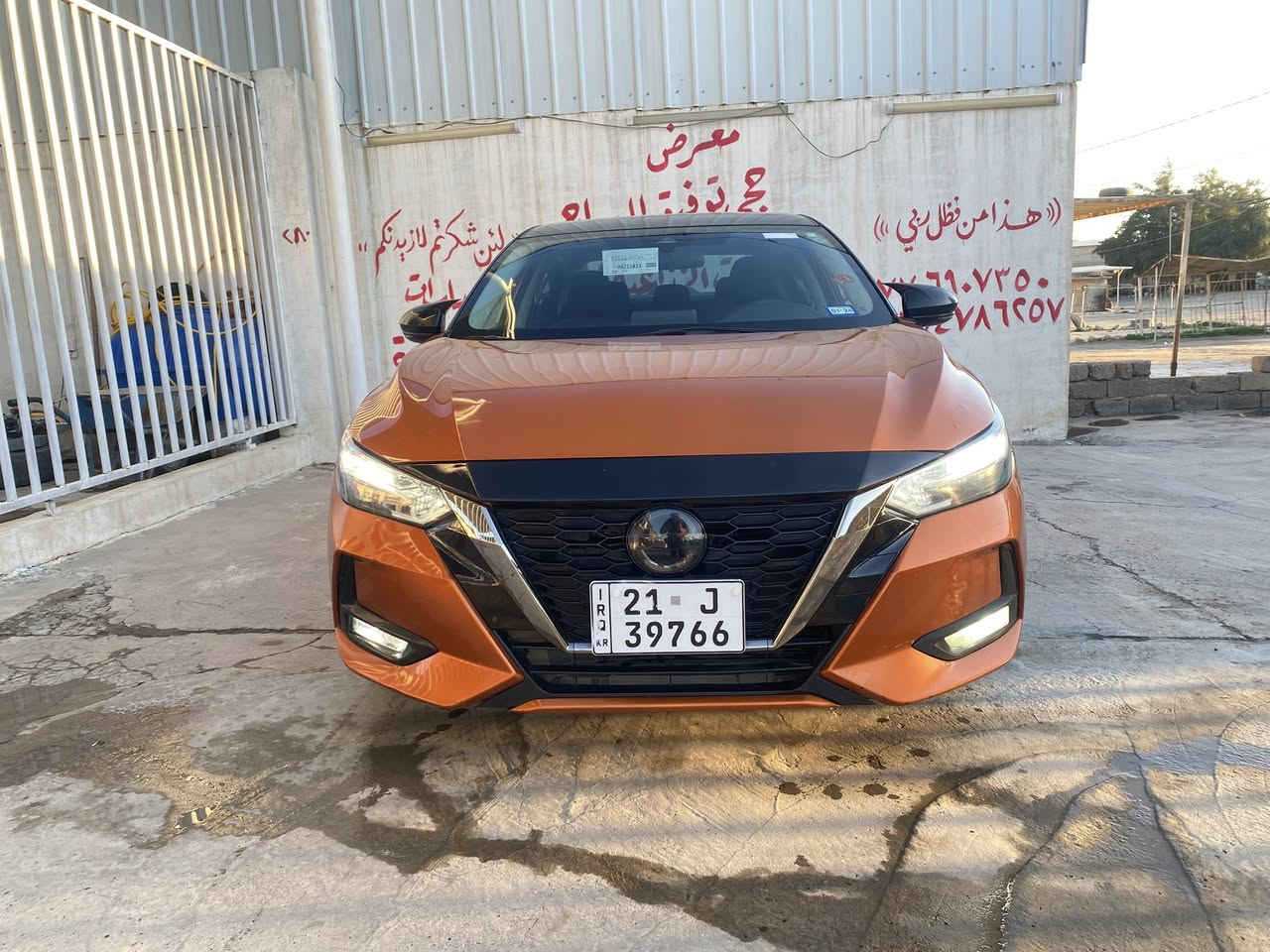 للبيع أو المراوس حسب القناعة
نيسان سنترا 2022 SR 
السعر 155وبيها مجال بسيط 
رقم سليمانية دولي سنوية جديده 
ماشية 51 
لون مشمشي 
تو كلر سقف اسود  تجي بيها مواصفات حلوة وشكل مميز  
 رادارت امامي خلفي جانبي
 تشغيل عن بعد
 بصمة تشغيل وابواب 
 حساسات خلفية 
مثبت سرعة
اشاير بالمري
والداخل كنتارا خيط برتقالي وتطعيمات كاربون فايبر شكل رياضي سبايدر وبعض الكماليات
واي كلوب مامشتغل بالدشبول 
الحادث نص البنيد صبغ +جاملغ والجنطه بدون دواخل شرط 
📍الموقع: سامراء
-الاتصال على الرقم ‭ ‭ ‭0772 305 4947‬
