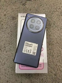 للبيع انفنكس زيرو 40 5G ذاكره 256  نظيف ومكفول من كلشي السعر 225 الف م...