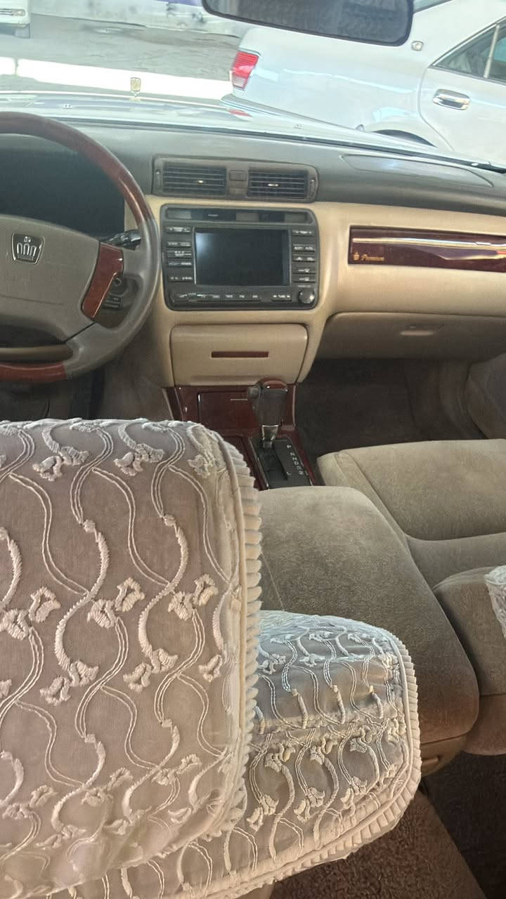 سلام عليكم شباب ملكه لبيع كفاله عامه اربع دكم تبريد قطعتين تحويرت نجف دشبول عارف العيساوي السياره فول فتحه مدفوع مكرك وصاعده هزه بسم شخص واحد بل نجف سعر السياره 130 وبيها مجال ***********
