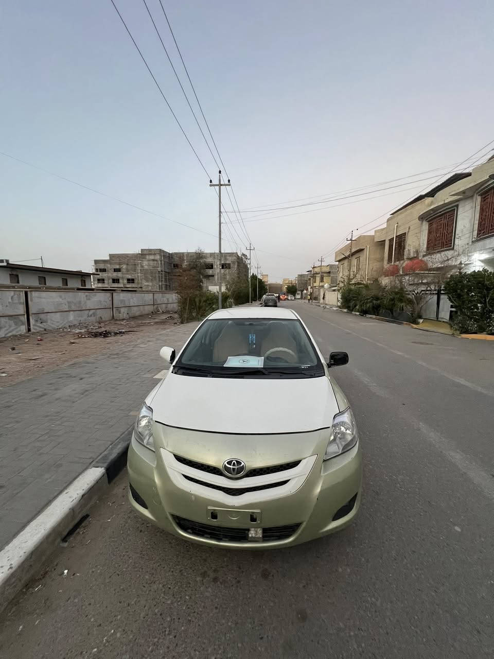 يارس للبيع سياره محرك وكير جديدات نضيفه ما عده بيها بس هاي الجاملغ الباب ما بي شي ٧٥
السعر ماكاني ياسين خريبط ***********
