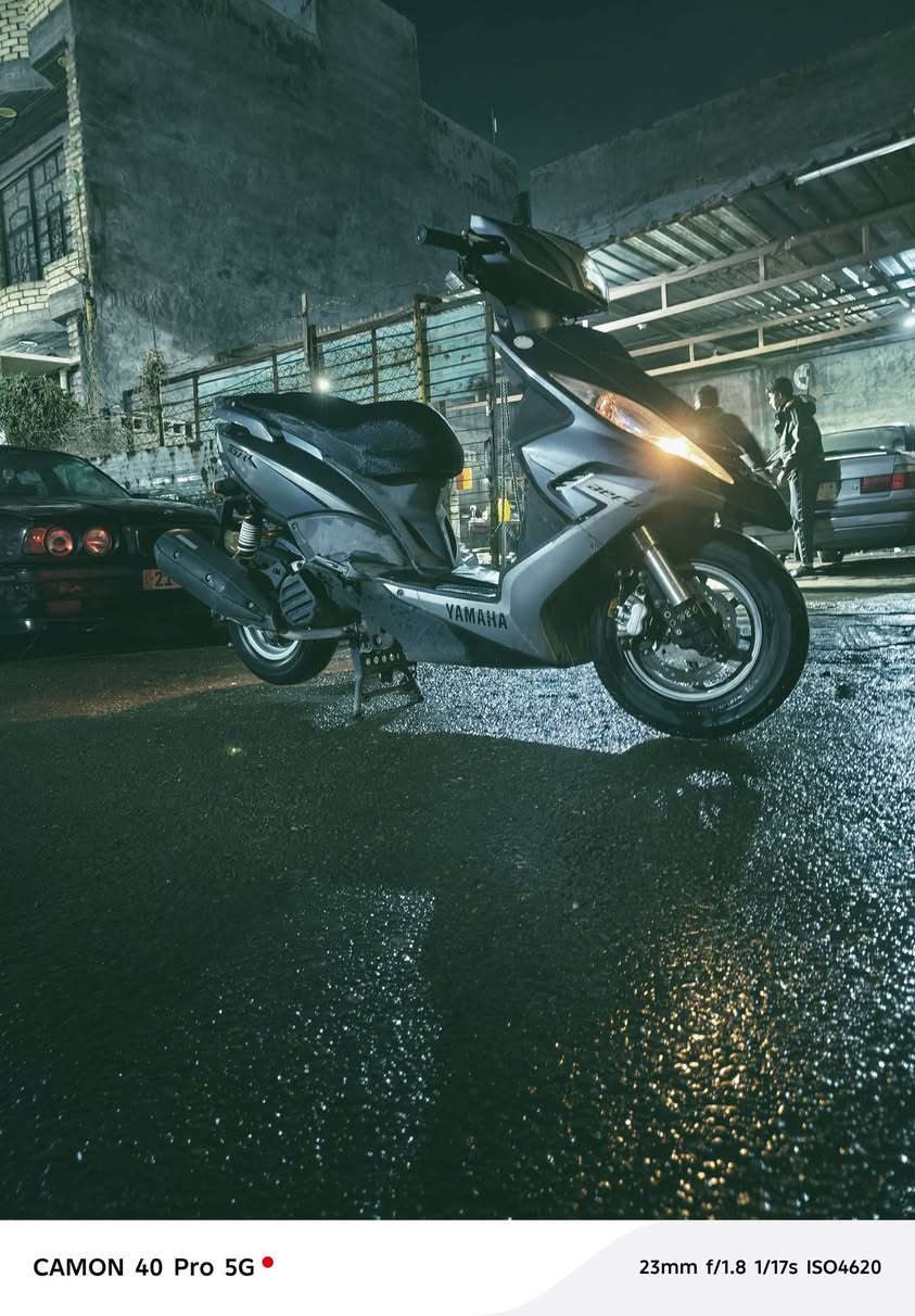 سلام عليكم جيتي آر دراجه مال رمبه مكفوله كفاله عامه دراجه خير من الله كله شقال ترايك وين متريد مكاني بغداد ابو غريب 
سعر مليون و 150 وبيه مجال حك الجيه ول دراجه بل واقع احله الدراجه مكفوله من مكينه من كلشي صار شهر نزلته من الرمبه علا أيدي 
***********
