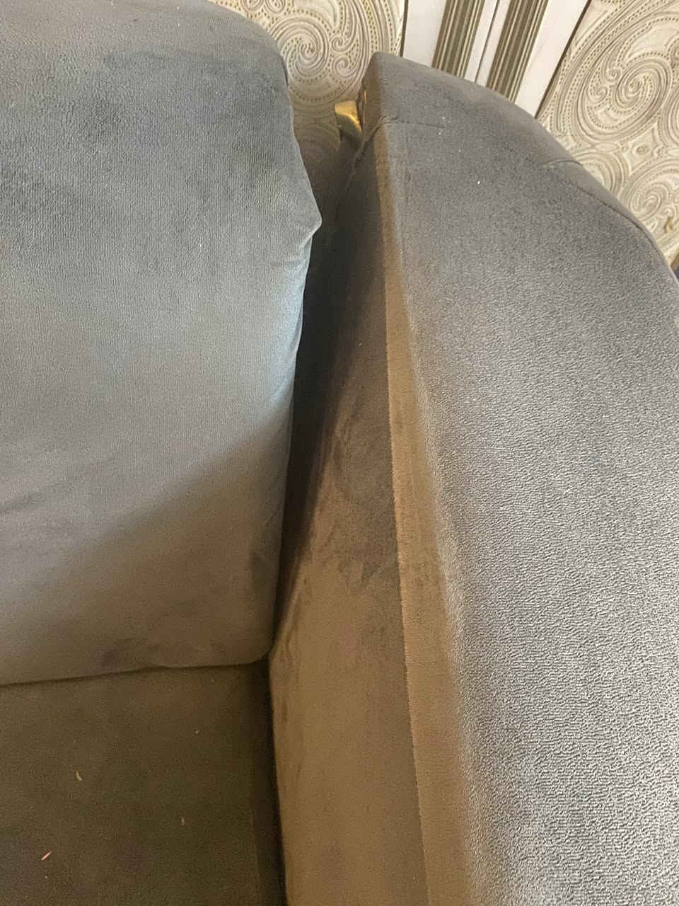 ديوان لبيع 7 مقاعد اضرار بل صوره موجوده ورجل وحده ماكو فقط السعر 120


**إذا كنت صاحب هذا الإعلان وتريد حذفه لأي سبب، رجاءا أرسل رسالة إلى الدعم الفني**