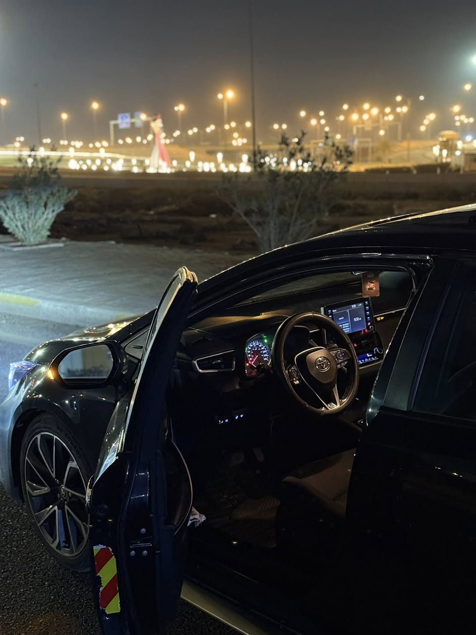 كورلا 2020 SE  وارد امريكي سيارة نضيفة بمعنى لكلمة
مواصفات:

🔴هيتر مري

🔴رادار جانبي نقطه عميه

🔴رادار امامي 

🔴تحديد مسار

🔴هيتر كراسي امامي

🔴شحن واير لس 

🔴فتحة

🔴بصمة

🔴هيتر ستيرن

🔴هيتر جامه اماميه مال انجماد

🔴اوتو هولد

🔴هندر بريك بصمه

🔴كير 10 نمر رياضي 

🔴شفتات ستيرن

🔴مانع اصطدام

🔴ويل 20 نضيف وتايرات جديده

🔴للايت يفتر ويه لفة لسترين

🔴شاشة كار بلي

حادثها فقط بنيد بدون شاصي وايرباك ولغد وحتى لبدنه نفسها 

وبيها بارد روس جاملغات الاماميه اثر لحادث فقط راس جاملغ يم جامه الاماميه كير محرك مكفول وسياره مامتعوبه ابد دهن من مركز الحسام مداريها 

هزة فحص سنويه جديد وسياره بأسمي تحويل ثاني يوم

رقم اربيل جديد وسياره جاهزه حتى كماليات حلوه بيها ومطعمه ذهبي 

مكان السيارة:🏠

الانبار/فلوجة 

السعر:140 وبيها مجال بسيط ولا تقارنها ويه لمهجومات سياره انطيها الك كفاله غير بنيد صبغ ماكو وبيها بارد بأماكن معينه بيناتنا السونار ويم اي واحد يعجبك افحص 

اخوية العزيز الغالي انت سعر بالاتصال ماگطع وياك تجيني وتشلع عيوني شراي يتصل او يجيني للبيت اشيله بطن عيني

للاتصال:***********
