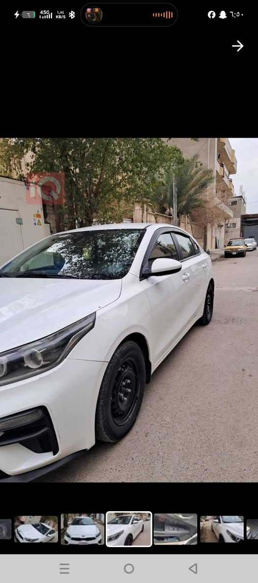 السلام عليكم  .
كيا سيراتو موديل 2020خليجي رقم بغداد  باسمي تحويل ثاني يوم  مواصفات عاديه  بيها صبغ  نص جاملغ  اللي مأشر بل صوره   وبيها بارد بل جاملغ الايمن الامامي  كير ومكينه خير من الله محرك 1600دوش   ماشيه 79 الف  حقيقي   السياره اخذتها زيرو على ايدي  السعر 150 وبيها مجال للشراي مكان السياره بغداد  للاستفسار***********
