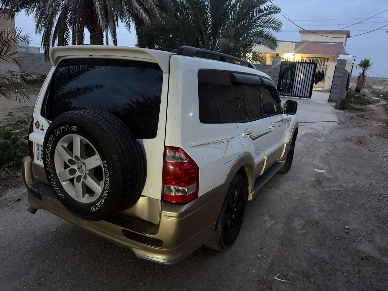 باجيرو ٢٠٠٧ رقم بغداد بسمي لل ٣١ سياره جديده ٣ قطع صبغ فقط محرك كير تبريد كله جديد بيع فقط السعر ٩٠ بي مجال حك الجيه العنوان ديالى بلدروز *********** بعقوبة, ديالى
