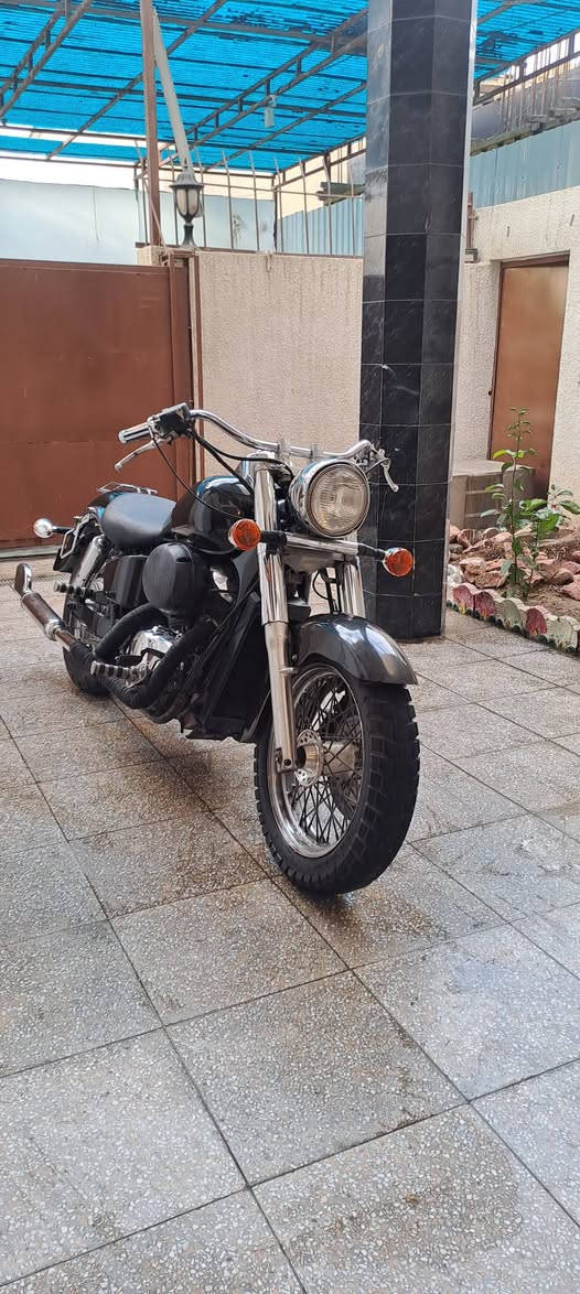 هوندا شادو 400 ...
دراجه مكفولة كفاله عامة مكينة وكير وكهربائيات شرط الفحص الدراجه بدون رقم فقط مكاتبة..
الدراجه كلش نضيفة وترايها يخبل بالواقع احلى من الصور 
السعر :14 $ وبيها مجال 
العنوان: بغداد/ الجادرية 
للاتصال: ***********
