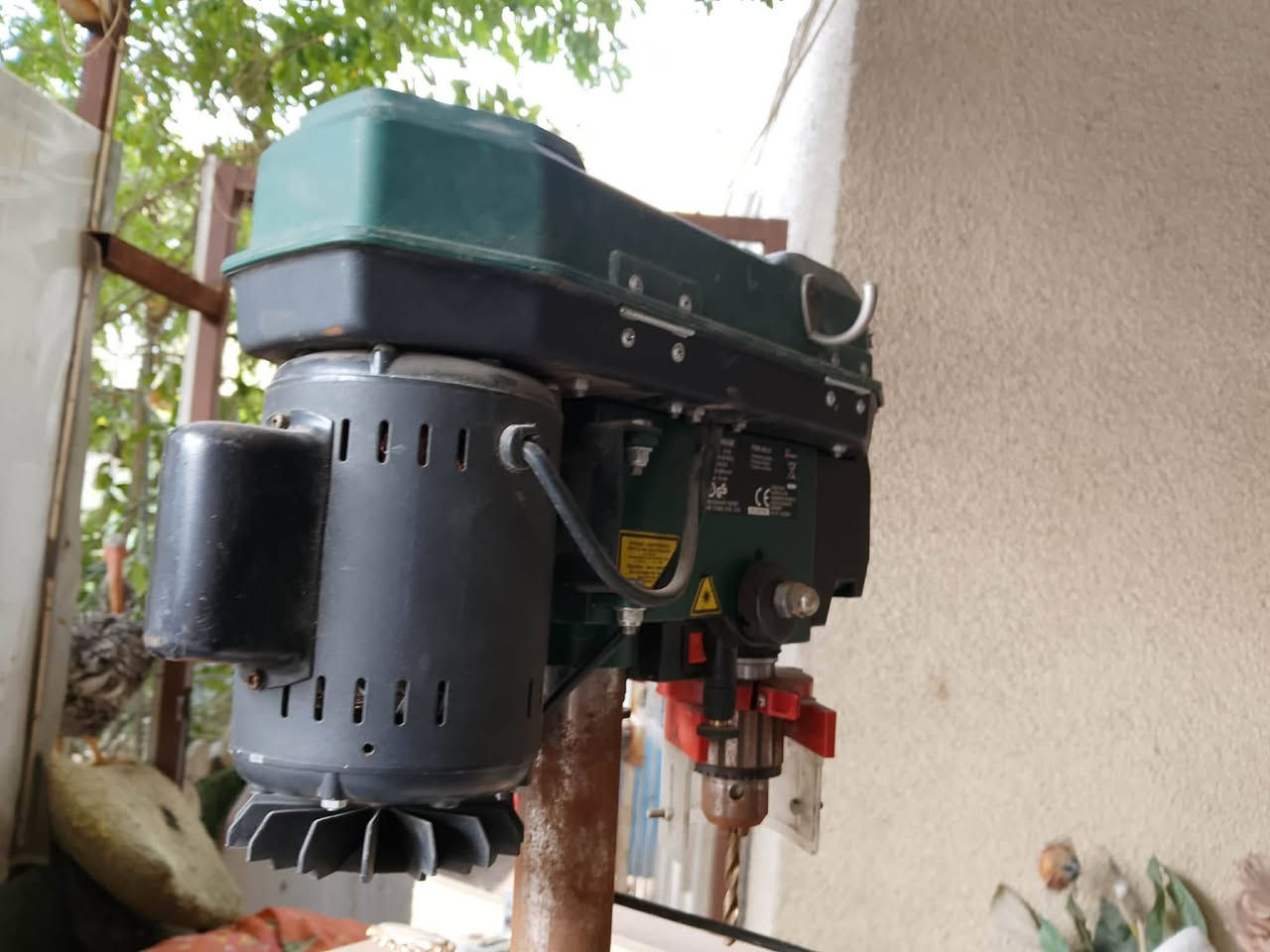 السلام عليكم
دريل ثابت للبيع حي النصر الثانيه بغداد 
***********
