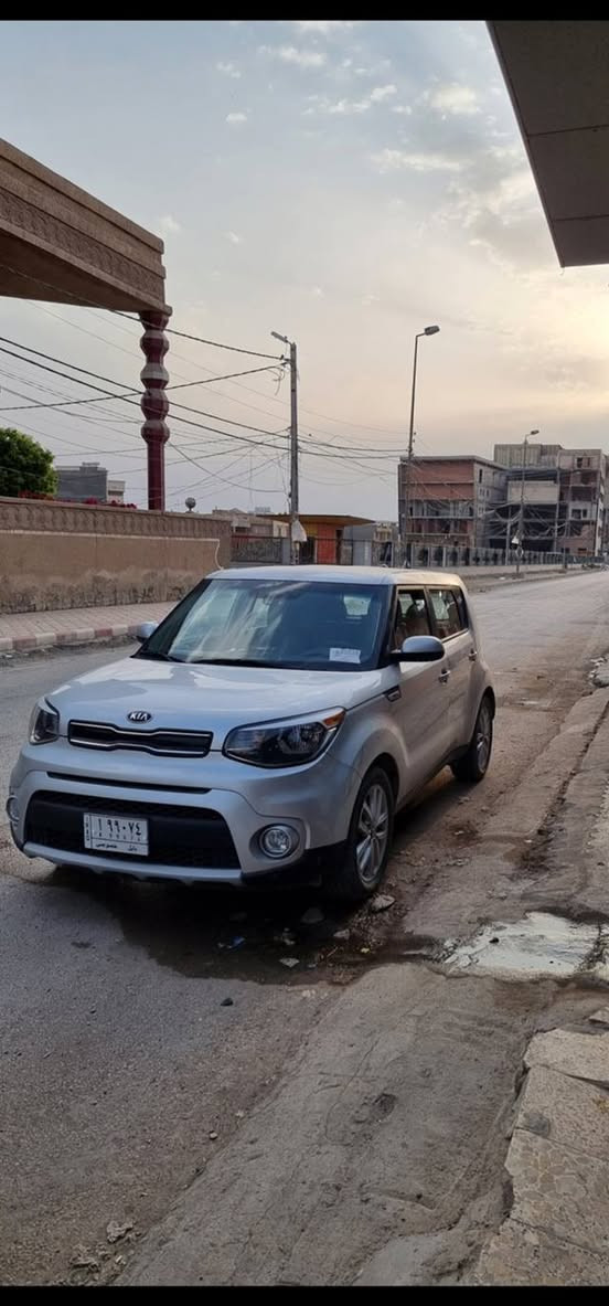 صول للبيع
2019 باسمي 
حادث خلفي بجم كبس 
مكينة 2000 
*********** بي واتساب 
سعرها 129 وبيهة مجال بسيط
مكاني حلة شارع 40
