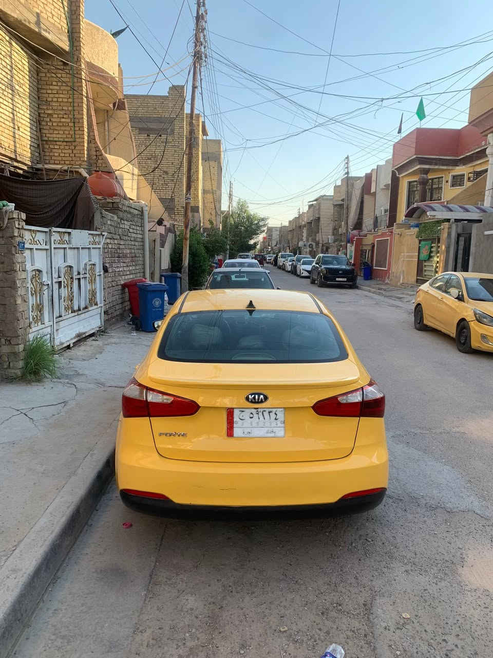 سلام عليكم فورتي مديل ١٦ وارد امريكي سياره ليبل واحد ما عده البنيد مبدل من امريكا داخل لونين نضام ايكو تحكم بلستيرن كامره دواره منضومه غاز ايطاليا سياره ب١٠٨ وبيها مجال مكان بغداد بلديات ***********
