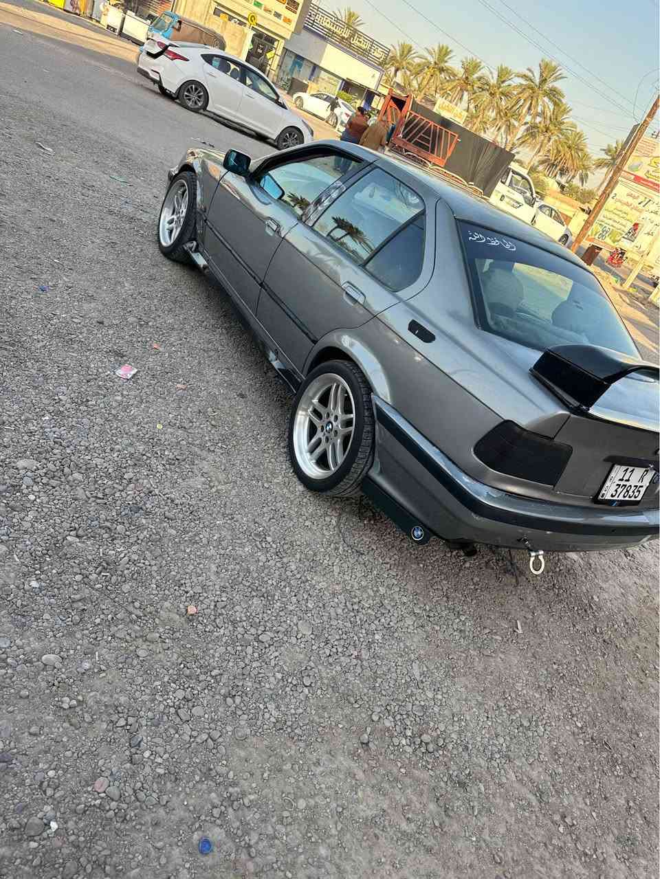 سلام عليكم BMW رقم بغداد بسمي
محرك 4سلندر تبريد شغال للبيع 
مكاني بغداد الدوره ***********
السعر ٢٨ وبيها مجال بغداد, العراق
