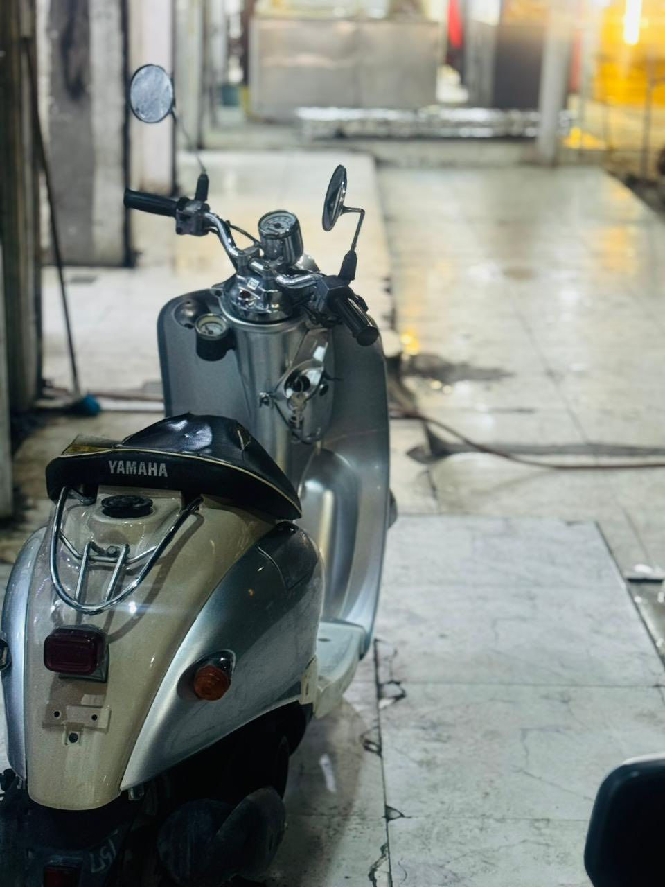 السلام عليكم عبد الحليم للبيع نضافه فول قبل شهرين نازل من الرمبه كلشي شغال وكلشي بلادي شوفت عينك سعر 500  للتواصل ***********
