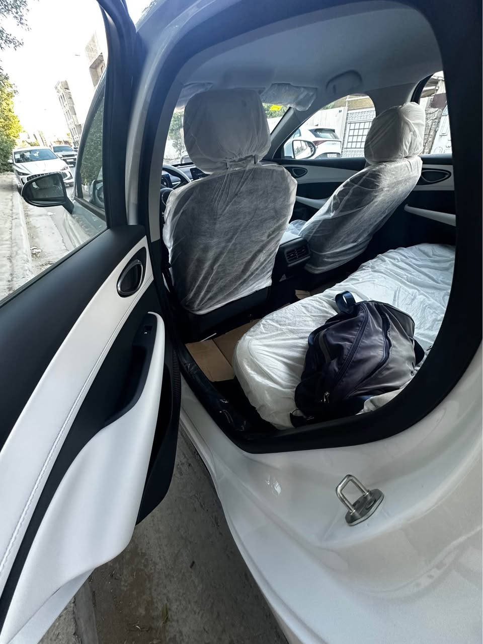 بي واي دي سيل 5  باسمي ماشية ٤٠٠ كيلوً زيرو سيارة جديدة زلغ مابيها تواصل ***********
سعر ١٨٩٠٠ مكان بغداد شارع فلسطين بغداد, العراق
