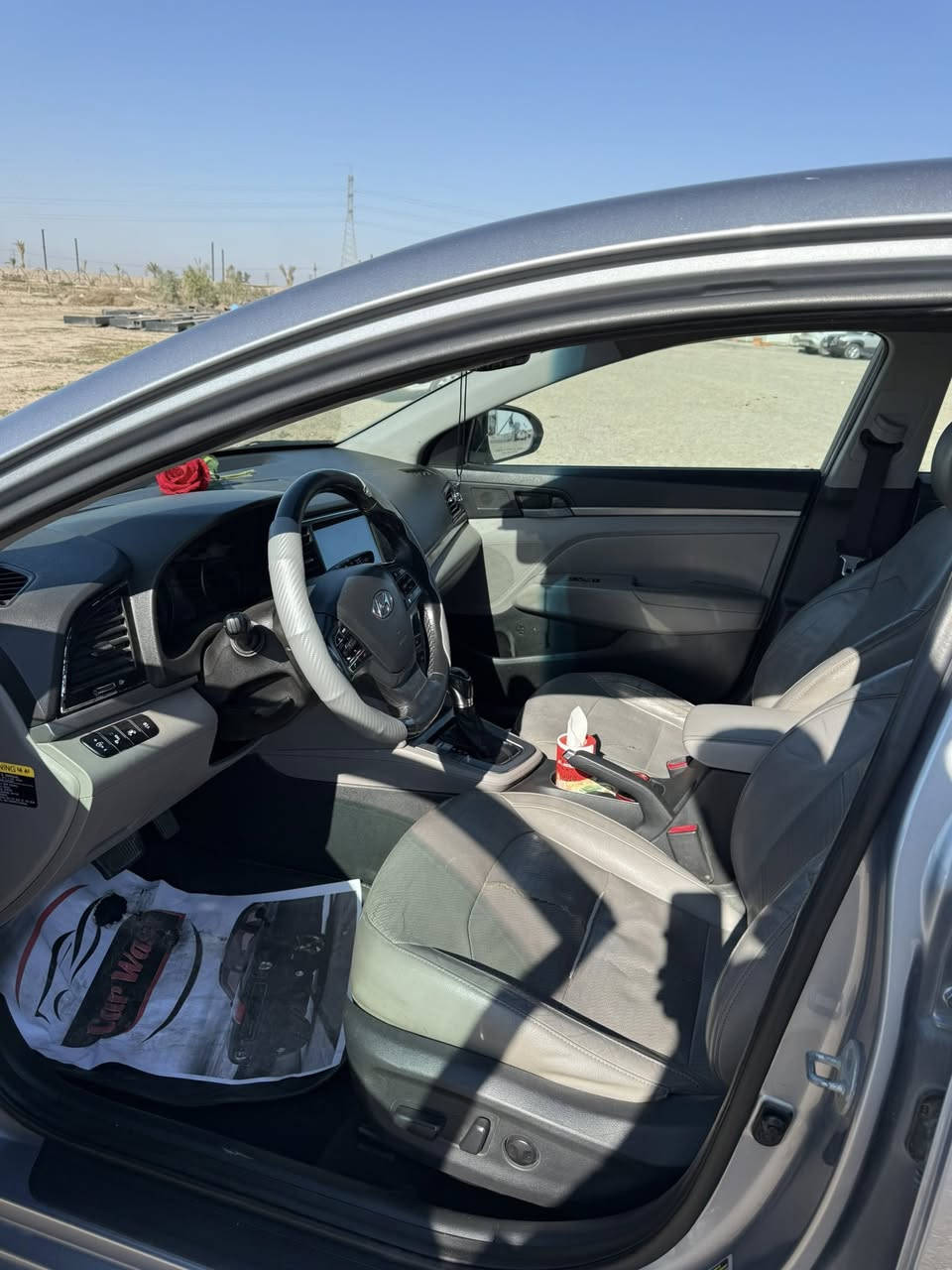 السلام عليكم النترا 2017 محرك 2000 دوش لمتدد فول مواصفات فتحه اشاري مري تحكمات تدفئة  تبريد كشنات سيارة بيها فقط دعامية ومتنحسب قطعه بالسونار يعني سيارة نظيفه محرك كير مكفولات السعر 137 وبيها مجال اذا شراي العنوان ديالى بعقوبة ***********
