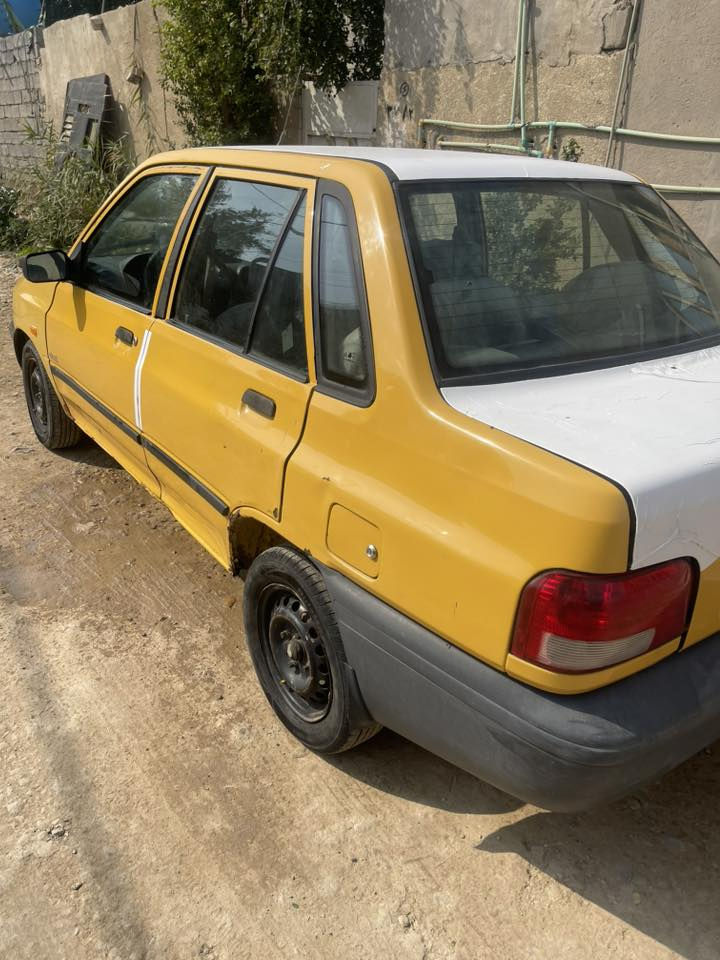 سايبة 2012 بسمي سنوية جديدة رقم انكليزي سيارة جديدة حلوة بيهة بس تبخير شواصيهة حلوة سيارة ماعوزهة شي كهربائيات كلهة كاملة سعرهة 25 بيهة مجال مكاني بغداد قرب بسماية خاص ماكو رقم ***********
