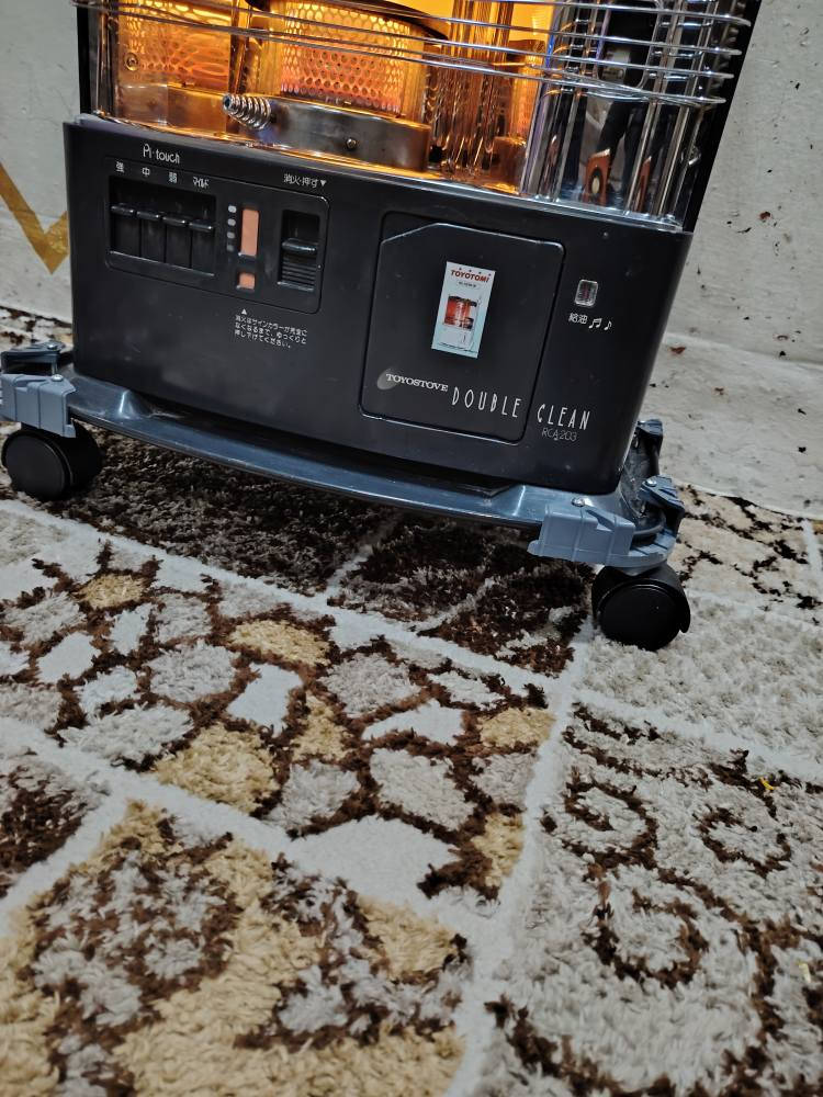 صوبه نوع تيتومي حجم ازغير شرط ريحه غاز ترجع شرط عل جداحه مال الشركه تشتغل السعر ٦٥ الف من الاخير شاري اتصل عنوان وادي حجر يوجد توصيل حسب المنطقة *********** *********** موصل, نينوى
