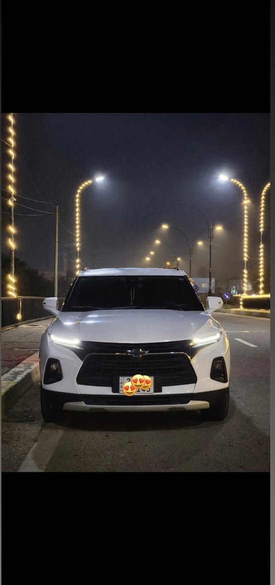 سلامو عليكم
شوفرليت بلايزر موديل 2021
محرك 6 سلندر ✈️
ماشي 80 الف
مواصفات LT2
بصمه للابواب الاربعه مع الجنطه ومع بصمه التشغيل 
تشغيل عن بعد 
صندوگ كهرباء شفط 
شاشه كبيرة 
شاشه عطلات 
كير 9 نمر 
حساسات الاجتياز الجانبي 
حساسات خلفيه مع كامره دوارة 
وضعيه قياده متعدده للسيارة 
رادار امامي تفاعلي مع التنبيه 
اوتو بريك 
اوتو استوب 
هندبريك بصمه 
اطفاء ذاتي عند التوقف 
كشن كهربائي 
كشنات تدفئه 
نقطه لايصال الكهرباء 
تحكمات الاستيرن جهتين متكامل مع ايعازات الرادرات 
محرك گير شرط 
سنويه جديده وارقام جديده مباشر تحويل 
رقم اربيل
السيارة شركه برغي ممفتوح بيها 
ضرر مابي بس بونيد سريقه  عندي باب كلير ورا سكن
مكان سياره دياله خانقين
رقم ***********
