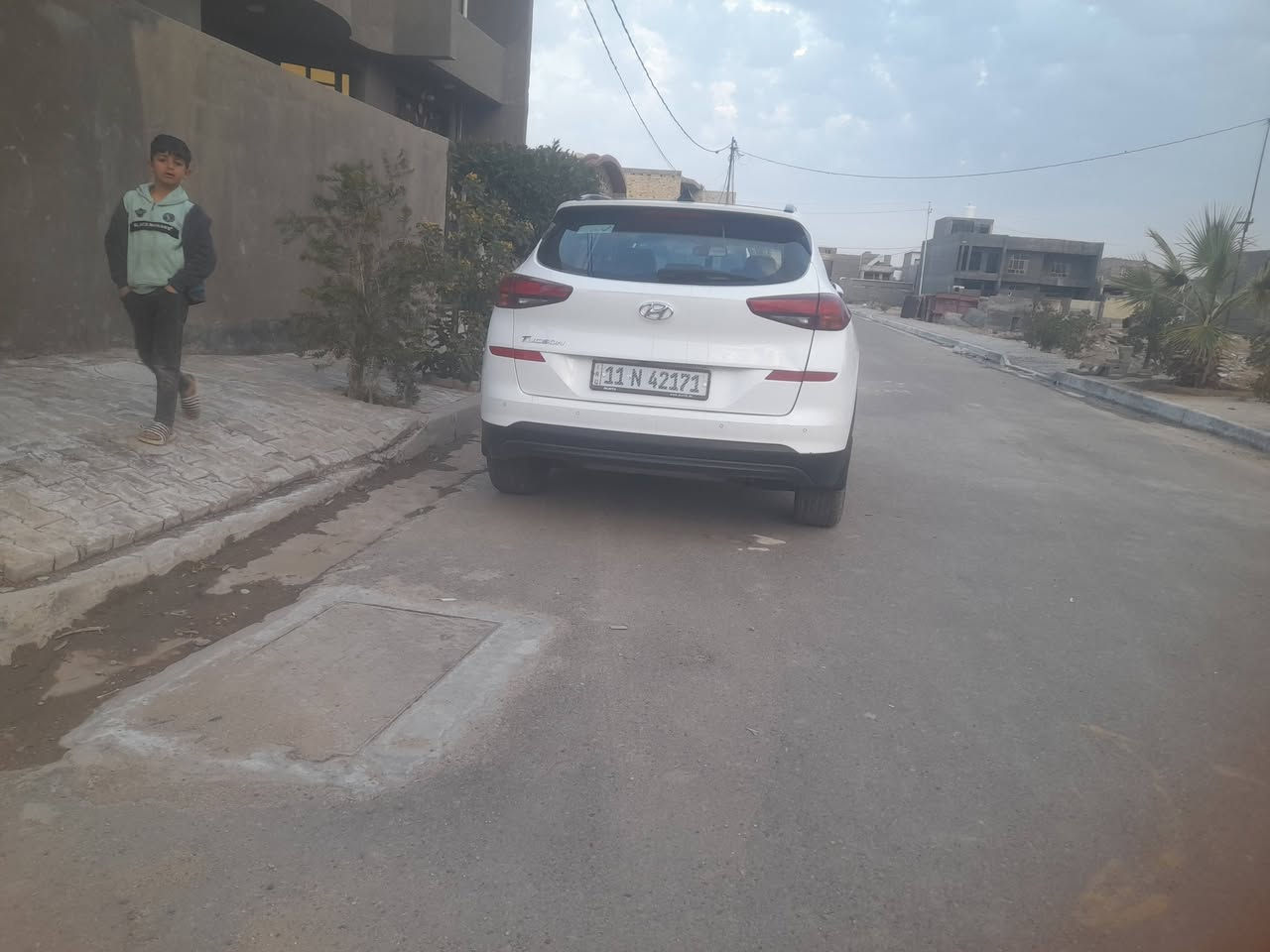 توسان. ١٩. فول موصفات.  مكفوله من لشخط ولبارد ولصبغ وبيه سونار ولسعر ٢١٠ رقم الهاتف  ***********مكاني لمحموديه
