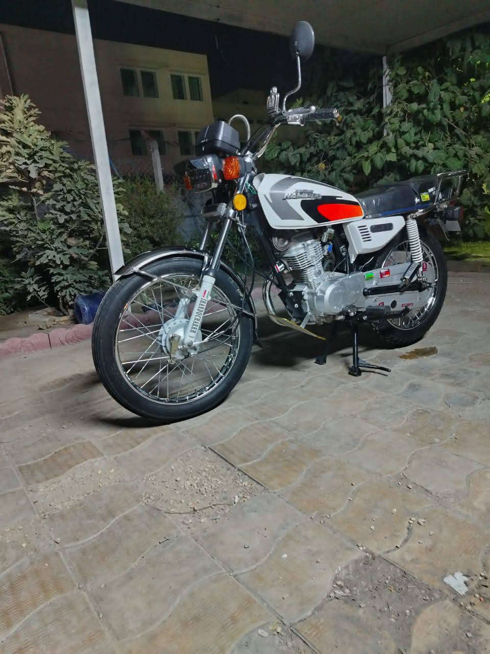 سلام عليكم دراجه اصولي مديل 2017 وكيله سمه بغداد 

استفسار ***********
