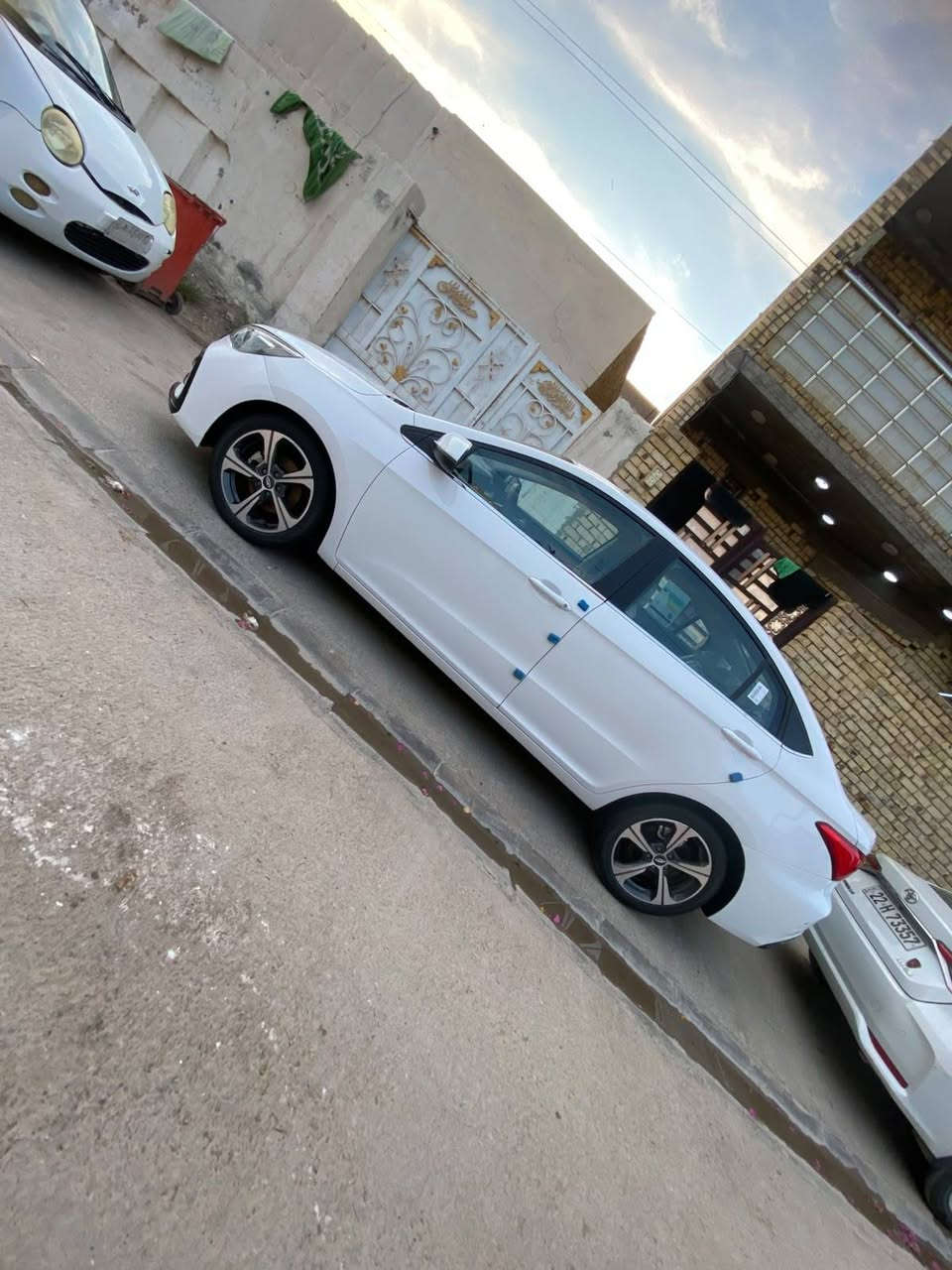 اريزو ٥ فول مواصفات موديل ٢٥
ماشيه ٢٠ بحاله الوكاله 
بالضمان السياره تبديل دهن بالشركه ودفتر ضمان بيه مكان السياره واسط الكوت السعر 110وبيه مجال 
تفاصيل اكثر ***********
