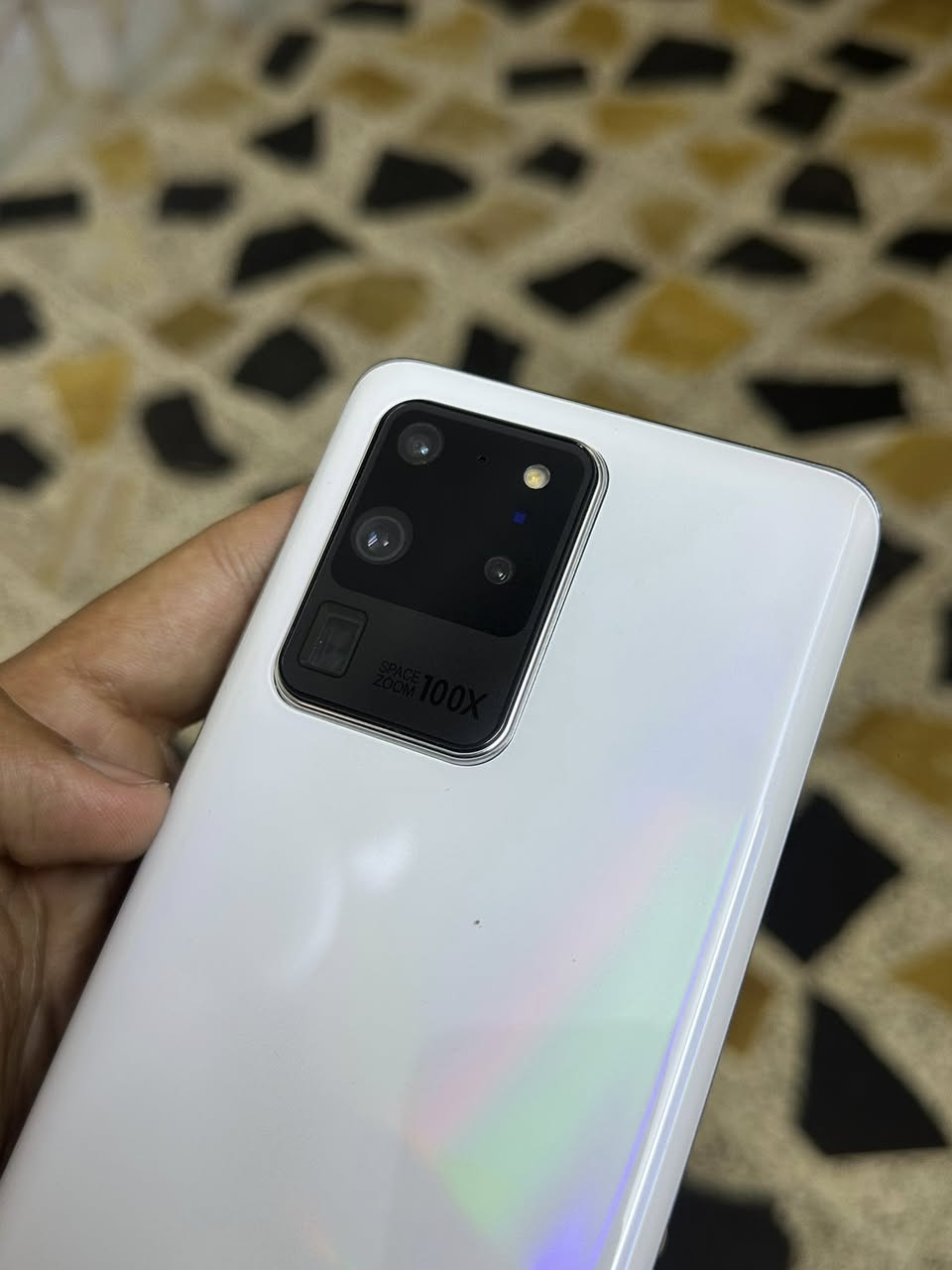 اس ٢٠ الترا 5g
شرق اوسط دبل شريحه ضمان شركه الجبال

ذاكره 128/12 

الجهاز مكفول من كل نواحي شاشه بدون اي طبع 

فقط مستبدل بطاريه من الشركه الام الجبال لغرض التجديد والاستهلاك 

مواصفات معروفه

السعر :275 الف 

مكاني بغداد رصافه

يوجد توصيل داخل بغداد


**إذا كنت صاحب هذا الإعلان وتريد حذفه لأي سبب، رجاءا أرسل رسالة إلى الدعم الفني**