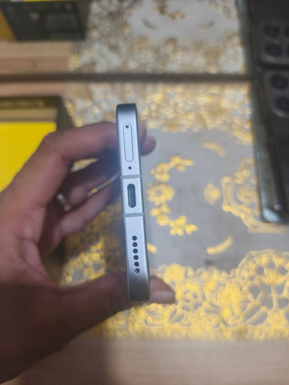 سلام عليكم جهاز بوكو اف سفن نضيف استخدام قليل ذاكرة 512عشوائي16 جهاز غني عن التعريف   وحش العاب 120فريم بي مواصفات كلش هواي السعر 450
***********
سلام عليكم جهاز بوكو اف سفن نضيف استخدام قليل ذاكرة 512عشوائي16 جهاز غني عن التعريف   وحش العاب 120فريم بي مواصفات كلش هواي السعر 450
