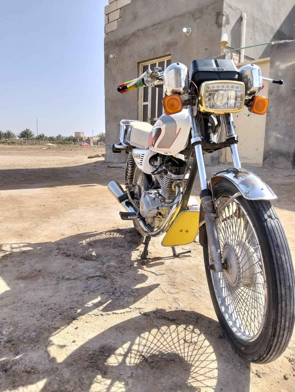 دراجه للبيع تايكر موديل 23 كلك كلك مكفوله كفاله عامه رايدها 400 وبيها مجال قليل مكان ديوانيه دغاره للتصال ***********
