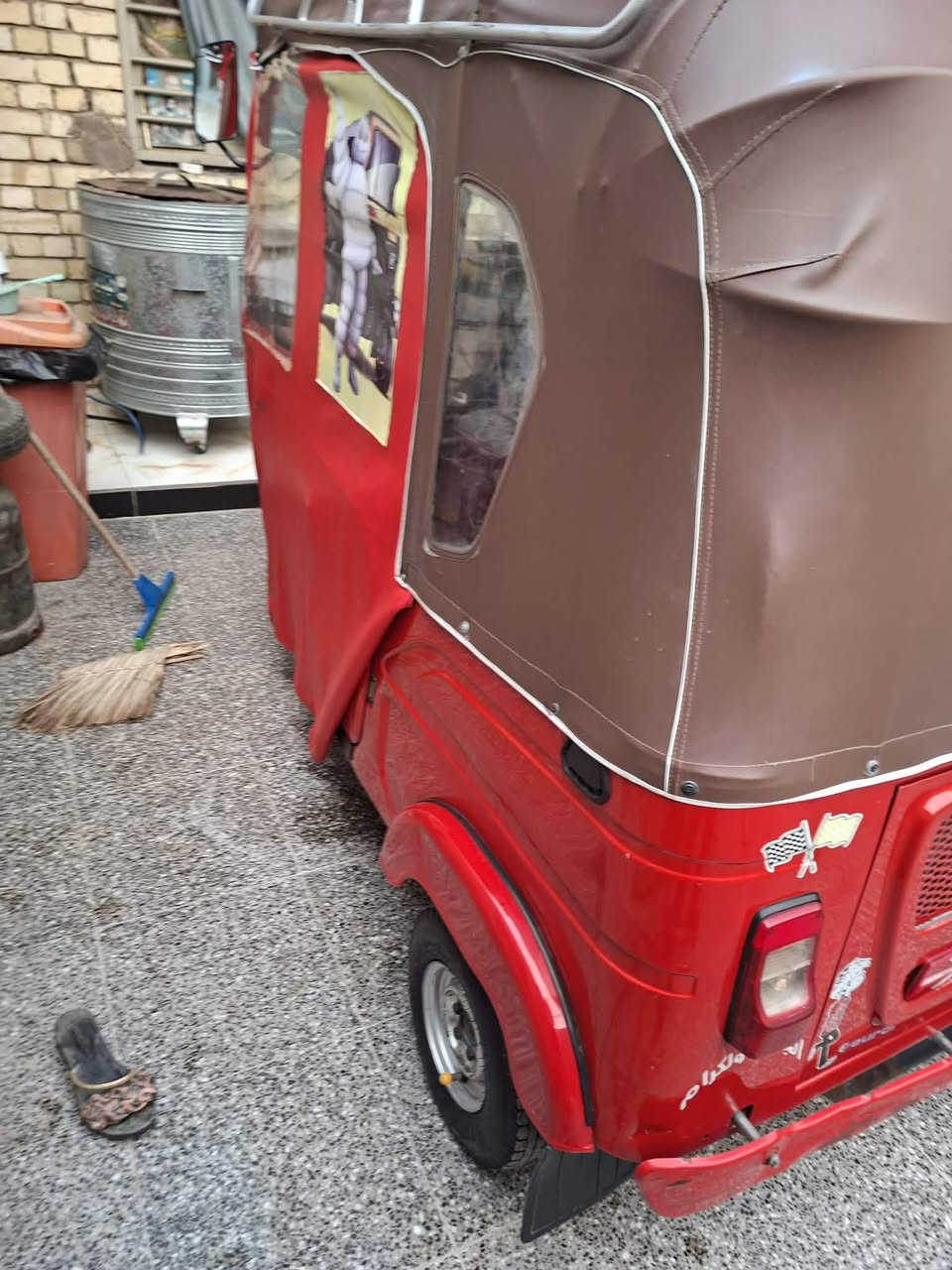 السلام عليكم شباب تكتك للبيع موديل 2022شهر ١١ تكتك مرقمه مكفوله وخير من الله العنوان بغداد جسر ديالى الاستفسار ***********
