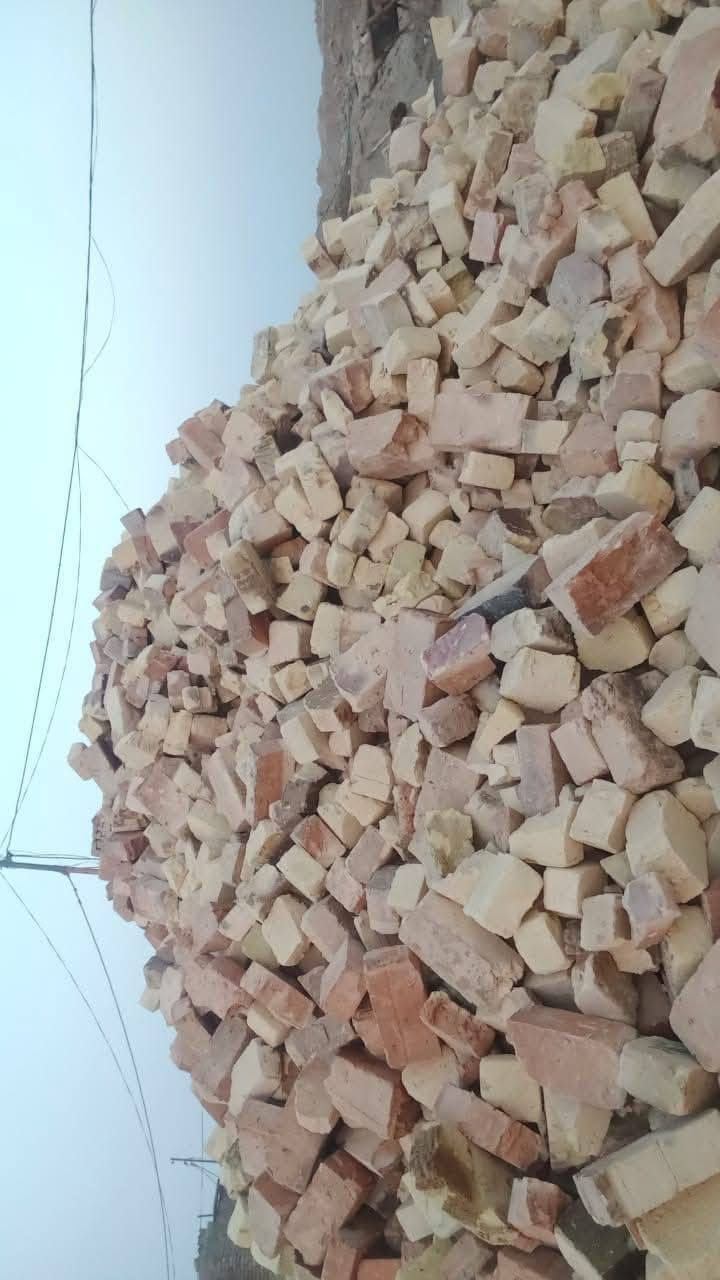 يوجد كسر للبيع بسعر مناسب توصيل بصرة / عماره أو ناصرية مختلاط طابوق او نص أو ثليثي الاتصال على الرقم ***********
***********
