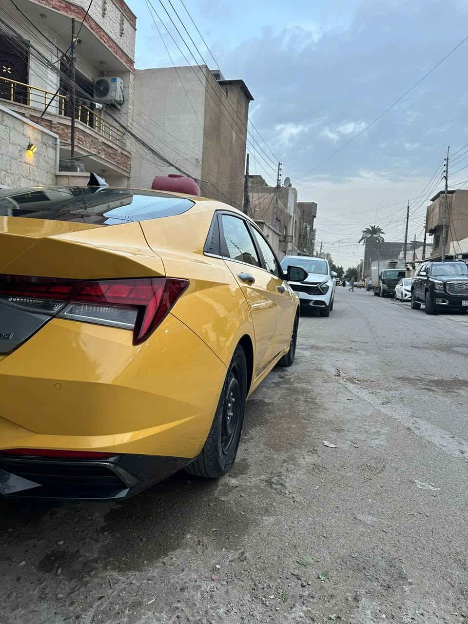 رقم بغداد
ماشيه 103 
فول السياره صور الحادث بل منشور 
سعرها 148 وبيه مجال 
***********
