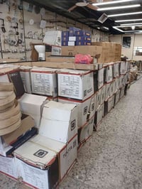 غربيات للبيع TOOTA تصفيت مخزن موجود جمله ومفرد تاخذهن شلعه وحده اداريك...