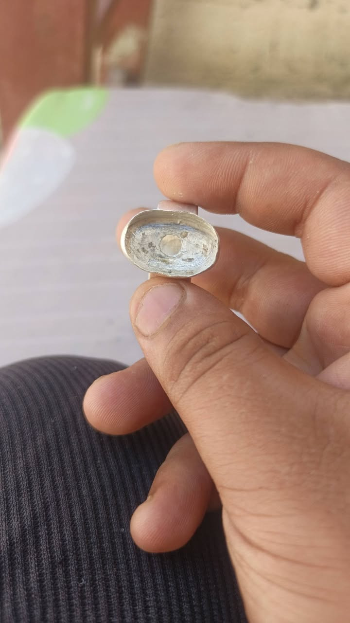 سعر على واتساب ***********
