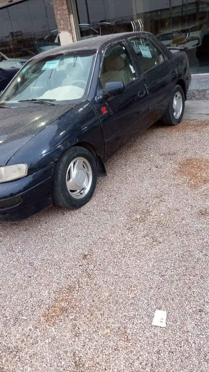 عليكم سياره للبيع كيه سيفيه موديل 1996 محرك وكير جديد رقمه بغداد سعره 30 بيه  مجال مكان سياره فلوجه   ***********
