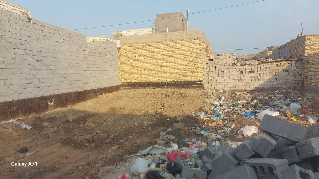 عرصه 100متر مربعة خلف شركة امير الشيباني شارع مولدة العنجولي اتصل عل رقم وعرف باقي تفاصيل ولسعر ***********
