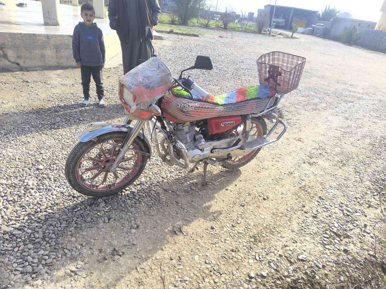 السلام عليكم ماطور لل بيع
يرهم نقد ويرهم دين 
اتصل ***********
