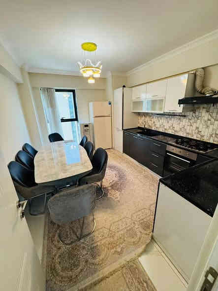 شقه   #للايجار في مجمع #لالاف_ستي  
مساحة الشقه 170م مؤثثه
3 غرف نوم +استقبال +مطبخ معزول + صحيات 
#سيف_البصراوي
*********** وتساب
***********
