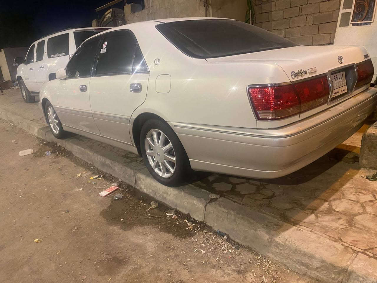 السلام عليكم للبيع موديل ٢٠٠٣ كفاله عامه جديده كلش رقم بصره قرار ٤٨ تسجيل جديد بس بس وكاله عامه فقط ماكو تحويل سياره اخت الزيرو سنويه لحد سنه ٢٨ حاضر للوكالة مكاني بصره معقل ***********بصره اتصال فقط سياره بالكارتون ديفور الزغير تخم تايرات تبريد
