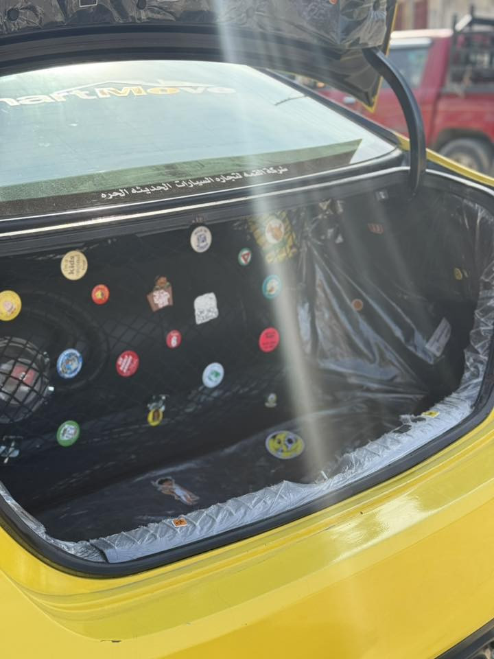 السلام عليكم 
النترا 2018
فول مواصفات 
السعر 155
محرك 18 مفتوح 
منضومة لايتات زنول
منضومة غاز 
الكير أي تي المرغوب 
ضرار بونيد مبدل اصلي وبيها تلكيطات مال تكسي بدون دواخل 
السيارة جاهزة من كل النواحي 
للاستفسار ***********
هيئة وغرامات مصفرة
