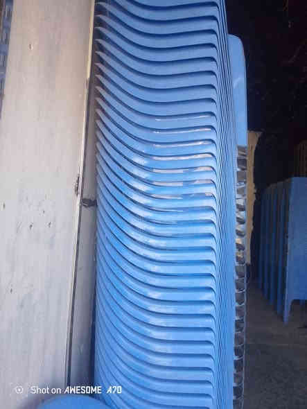 كرسي ناصر جديد سعر مناسب بغداد مدينه صدر ***********
