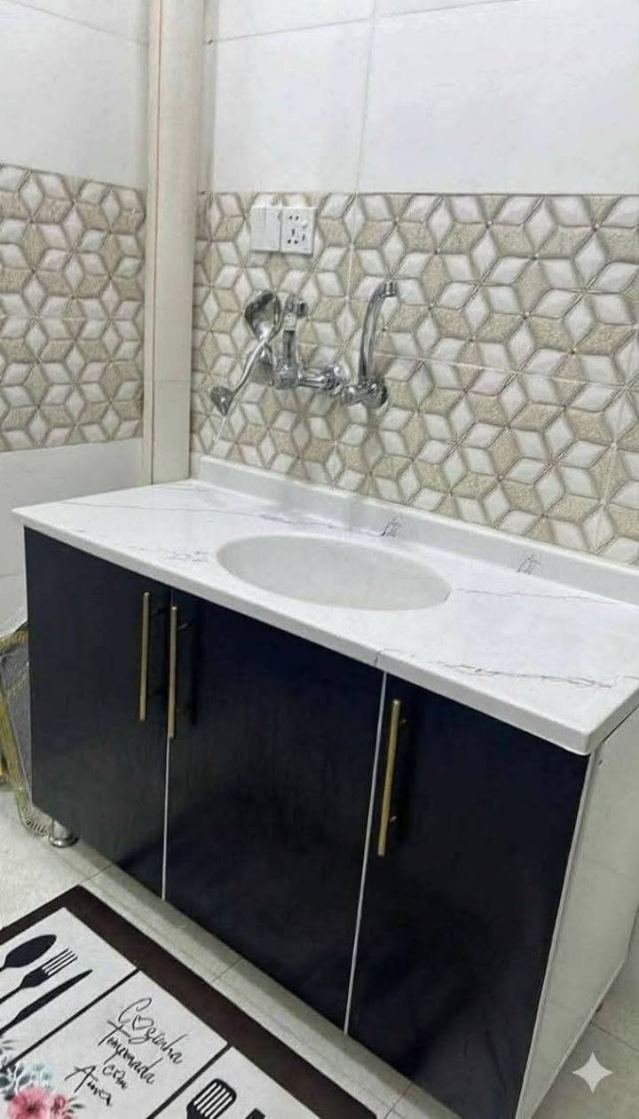 الم تكن سهله ✨ لاكني لا إليق إلا للقمة ✨
مترين ارضي وملحق والسنك متر و20 مرمر 
السعر 250
✨✨✨✨✨✨✨✨✨
✨اذا تحب نضيفلك ملحق فوك السنك اضافه ٧٥ الف
✨اذا تريد السنك متر ونص اضافه ٢٥ عالسعر 
✨اذا تحب تضيف فاترينا اضافه ٩٠ عالسعر 
✨اذا تحب تضيف مجر واحد اضافه ١٠ عالسعر
✨اذاتريد تضيف تلث مجرات اضافه ٢٥ عالسعر
الالوان كلها متوفره اي موديل واي لون يريده الزبون نشتغله لاتعتمدون فقط على الالوان المعروضه نشتغل كل الالوان  

خدمة توصيل جميع المحافظات
عرض خاص مركز بغداد التوصيل مجانا


**إذا كنت صاحب هذا الإعلان وتريد حذفه لأي سبب، رجاءا أرسل رسالة إلى الدعم الفني**