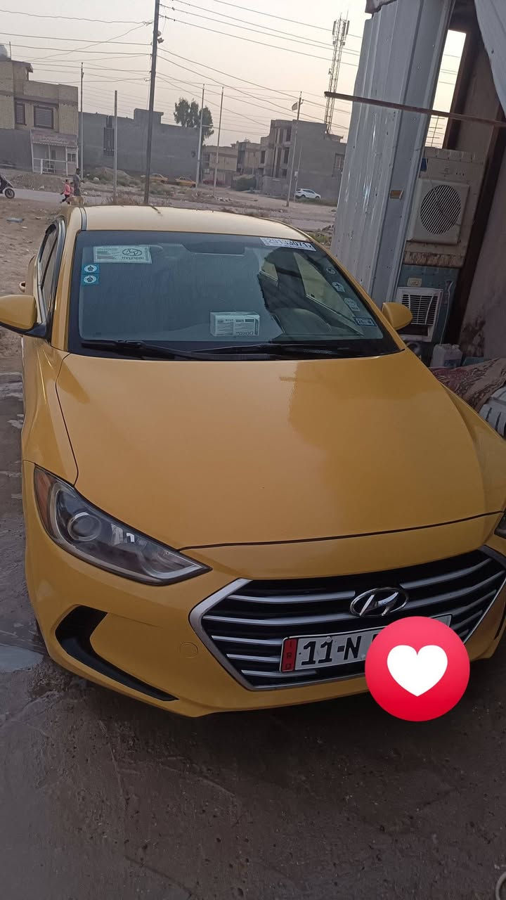 سلام عليكم
النترا موديل /2018 / وارد أمريكي  منضومه غاز  تخم تاير 
كير محرك خير من الله مبدل كازكيت فقط  السياره بسمي 
مال جناي تعبان عليه  السعر  135 أو بيه مجال للشراي 
رقم الهاتف ***********
