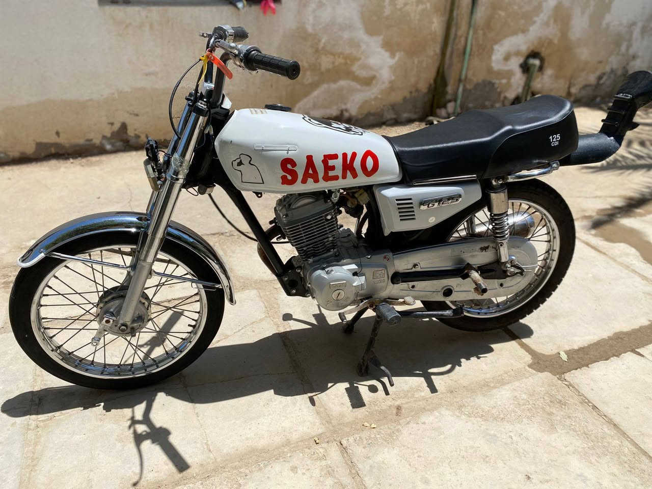 سلام عليكم دراجه للبيع السعر الخاصه


**إذا كنت صاحب هذا الإعلان وتريد حذفه لأي سبب، رجاءا أرسل رسالة إلى الدعم الفني**