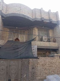 بيت 100متر للبيع الشعله الغربي مقابل قطاع السادس يتكون ٤ غرف واستقبال ...