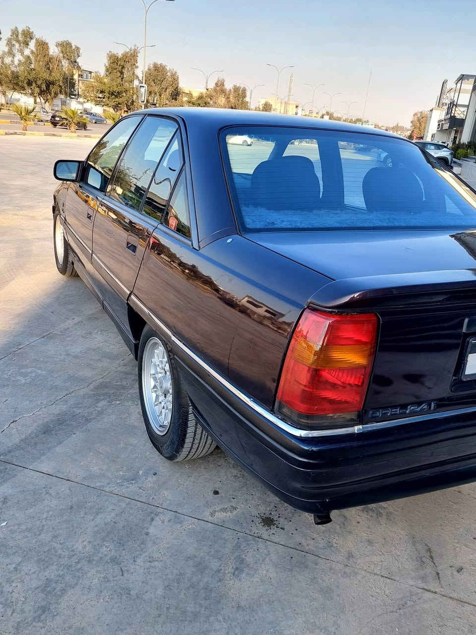 السلام عليكم
اوميكا صندوق لون باذنجاني حجم ٢٤ كير توماتيك سيارة جديدة وضع شركة صبغ عقجين يعني سقف بوند صندوق تقحيل جماليه شرط بدون دعم او ضرر رقم نينوى انكليزي تحويل من الشرعي كابون بنزين بيها السعر ٤٥ $ موبايل ***********
