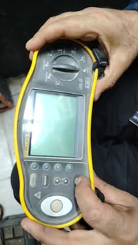 اخوان هذا الجهاز شغال الي يستفاد منه يتصل ٠٧٨٢١٦٩٠٠٨٨