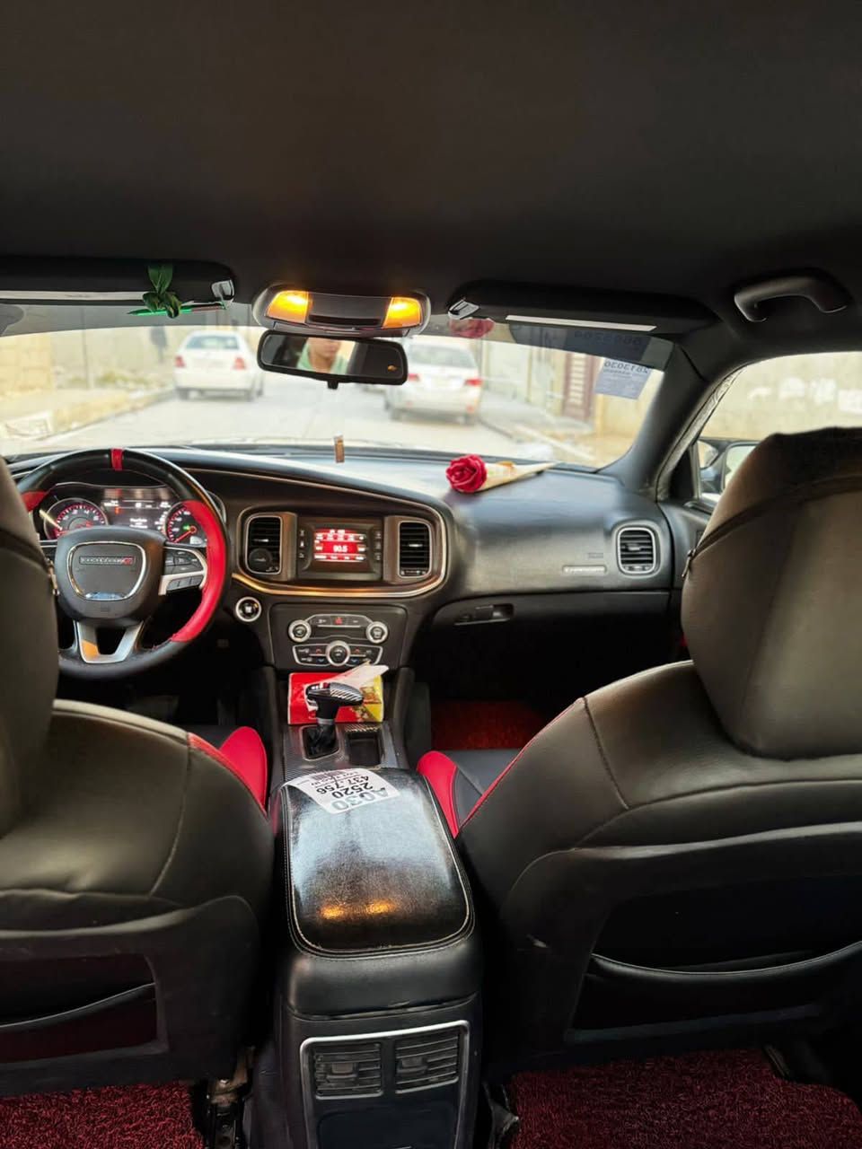 جارجر  15sxt
مواصفاتها معروفه 

مكينا جديده ✅

كير اكسن بشرط✅

4تواير جدد ✅

طخم جديد ✅

منضومت تبريد بل كارتون بشرط ✅

سستم زينول بلادي ✅

سياره خير من الله ما تصرف عليها ربع 

رقم بغداد الماني شرط التحولي 

ضرر صبغ ٤قطع بوند+جاملق +باب السايق والنفر 

مكان السياره موصل القياره 

السعر 163ومجال بصيط 

***********
