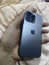 ايفون ١٣ برو • ١٢٨ • بطارية ٧٤