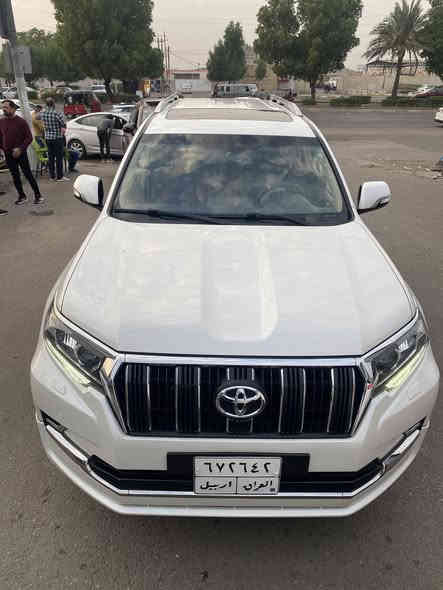 برادو  موديل ٢٠٢١.  
كفاله السياره خليجي كويتي 

فول مواصفات 

فتحه 
شاشه 
داخل جلد بلادي 
حساسات 
دبل تانكي 
بصمه 
لد امامي 
مري شفط 
كشافات 

مكان السياره بغداد 
رقم اربيل باسمي 

 بيها بارد اربع اصابع كامل شغل درجه اولى.  مكان البارد بصف الايت. جهه العبري 

***********

السعر 43,000 ومجالها بسيط. تحياتي
